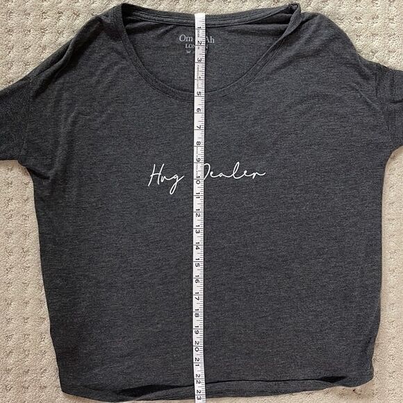 Om and Ah Long Sleeve ‘Hug Dealer’ long sleeve T shirt in Women’s small. - Picture 6 of 6